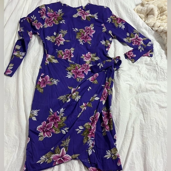 Stefan Fashions Ruched Midi Wrap Dress - Size 8P - Picture 3 of 8